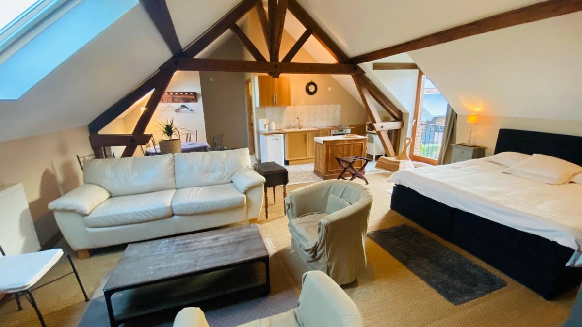 Crevecoeur-sur-lEscaut House | Ferme de Montecouvez