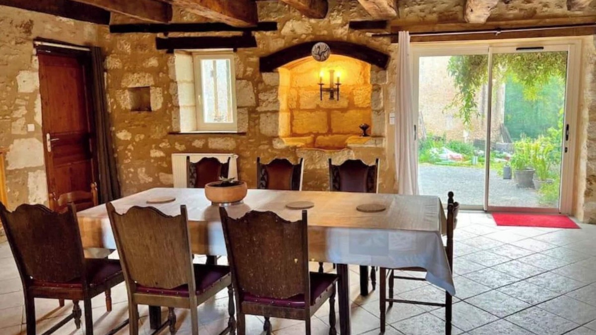 Saint-Pierre-de-Cole Other | Ferme Gite Entier 150m2