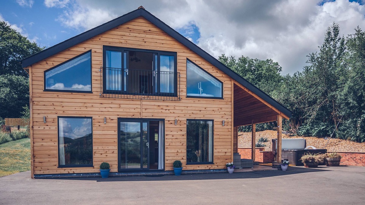 Presteigne House | Fern at Harp Meadow - Three Bedroom House, Sleeps 6