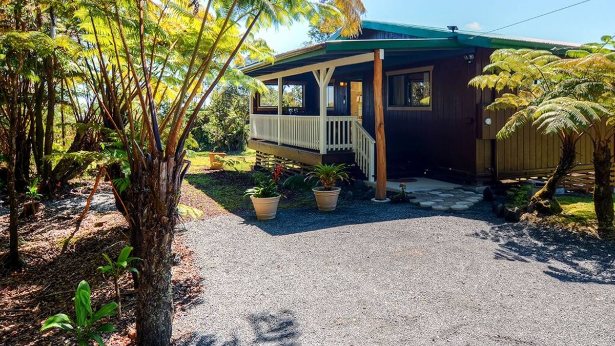 Royal Hawaiian Estates Apartment | 'Fern Cottage' Island Escape with Rainforest View!