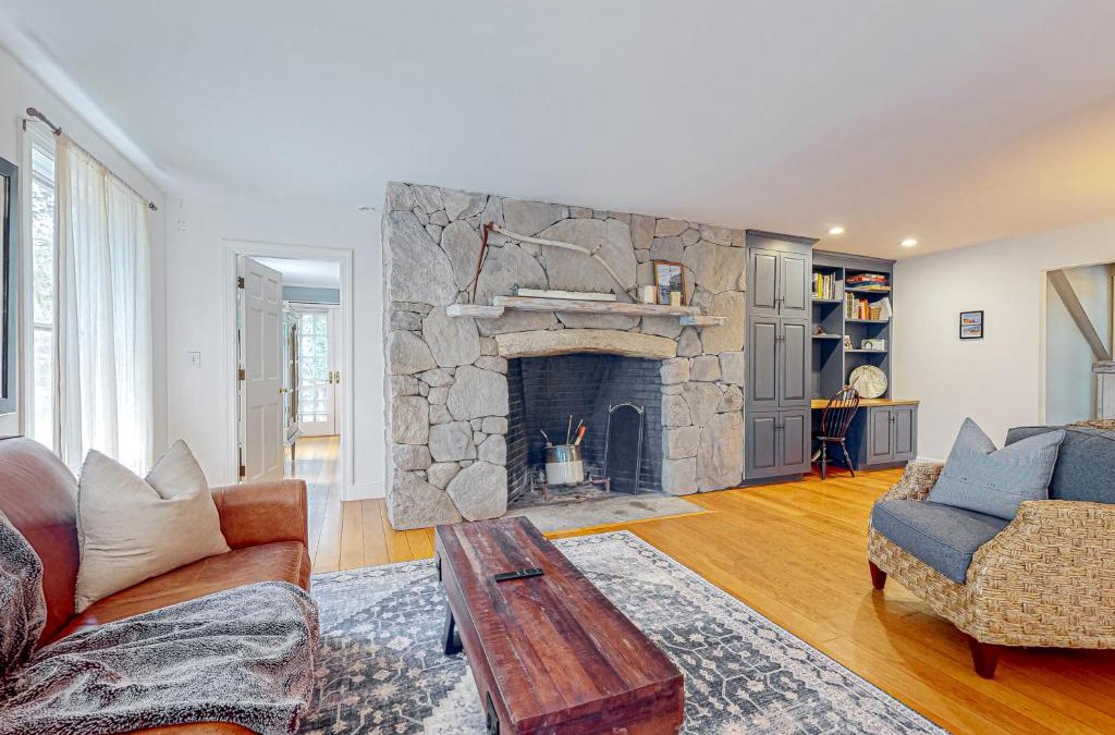 West Tisbury House | Fernbank Hideaway