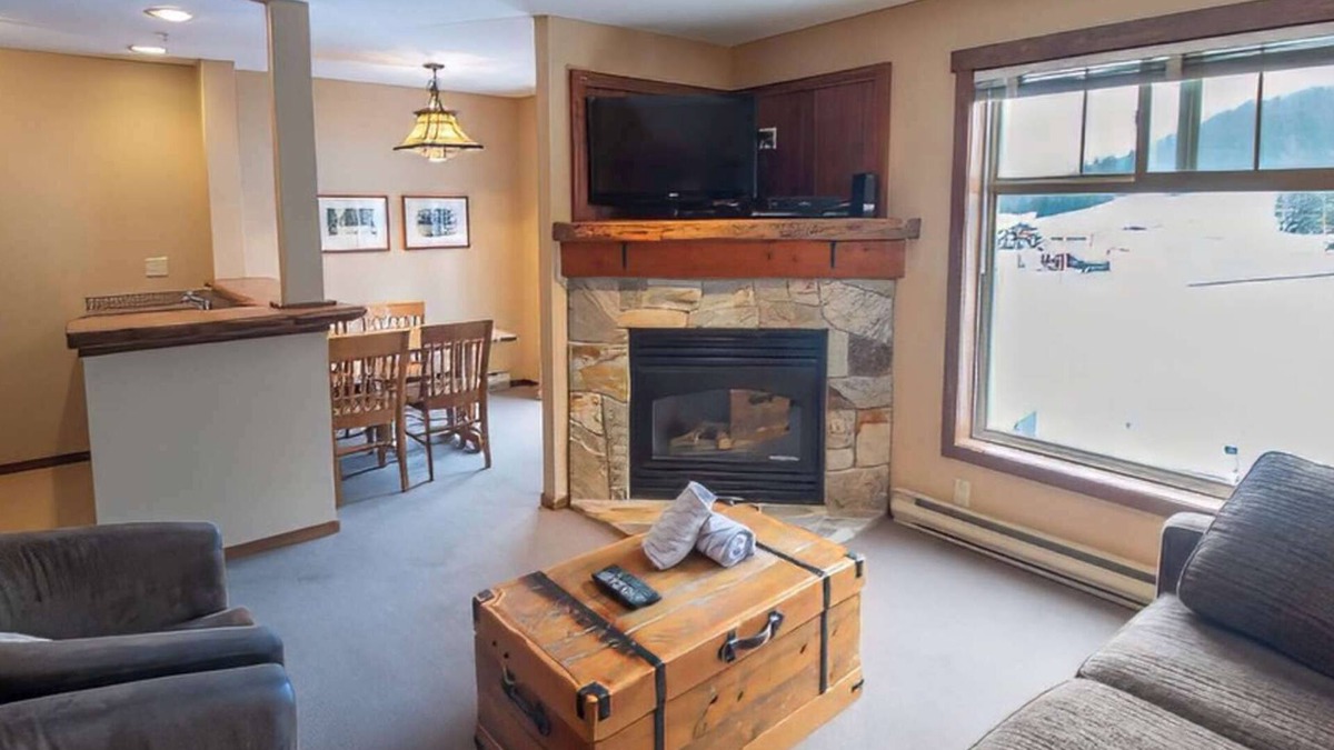 East Kootenay Condo | Fernie - Snow Creek Lodge #209