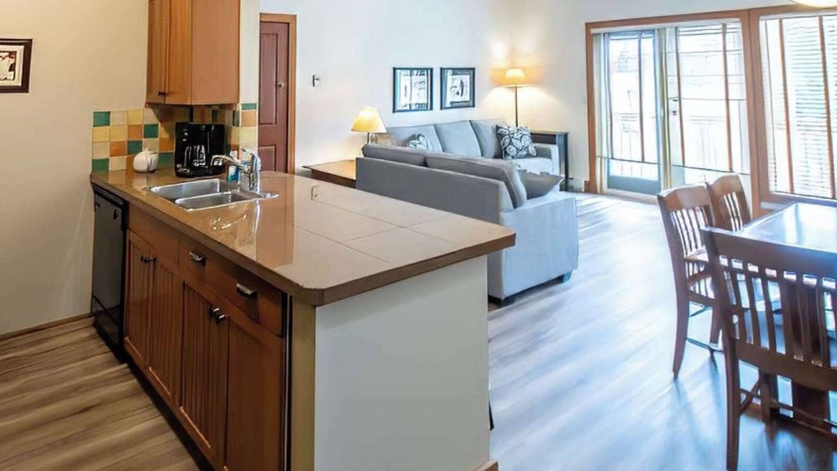 East Kootenay Condo | Fernie - Timberline Lodges King Fir #431