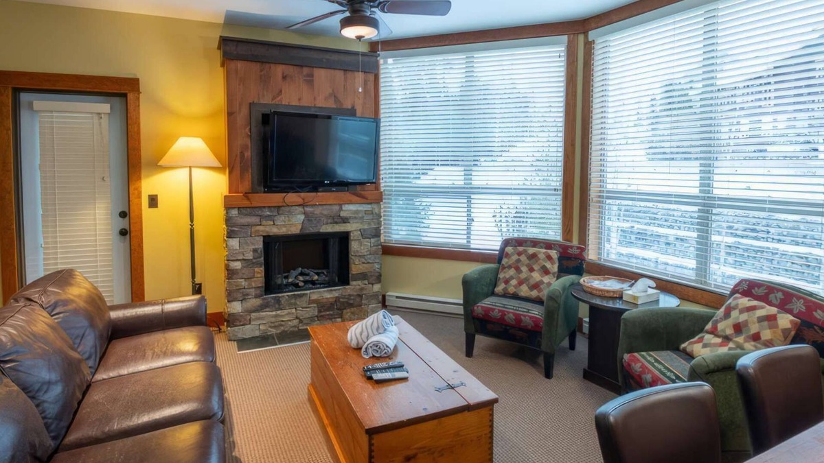 East Kootenay Condo | Fernie - Timberline Lodges Juniper #631