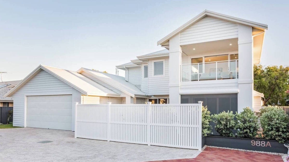 Geographe House | Fernweh A Generous Hamptons Style Beachside Escape