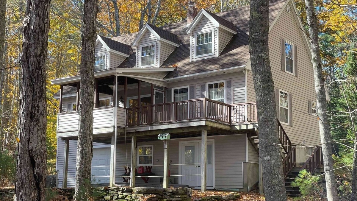 Searsmont House | FERNWOOD COTTAGE - Town of Searsmont - Quantabacook Lake