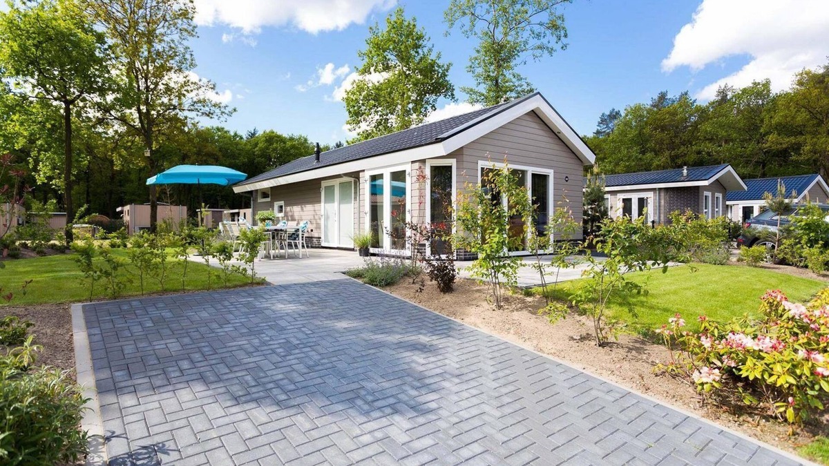 Avenhorn Ski Chalet | ✓ Ferox XL at Park Westerkogge ✓ Holiday home for 6 people ✓ Located in Berkhout (North Holland) ✓ Waterfront holiday resort ✓ Book directly at the resort