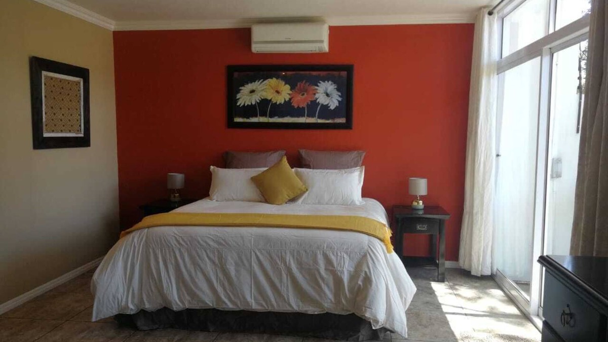 Northcliff Apartment | Fever Tree Suites - Your home away from home!