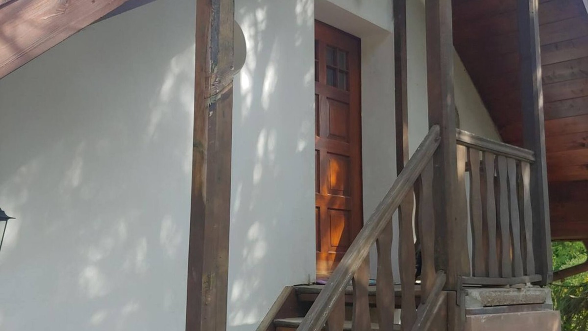 Neustadt-Stadtmitte Apartment | Fewo 3, Dusche, Waldseitig - Villa Antica
