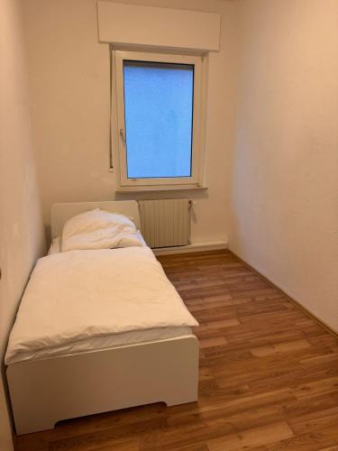 Osnabrueck Apartment | FeWo 3Z 6P Küche Bad
