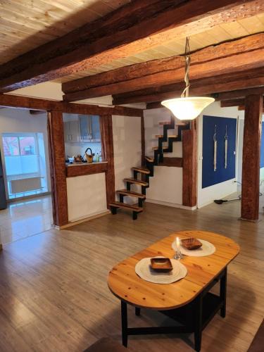 Burg Stargard Apartment | Fewo am Fuße der Burg Stargard