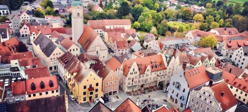 Abensberg House | Fewo Ferrara
