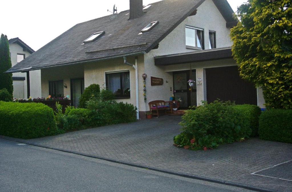 Usseln Apartment | Fewo Klingelhöfer