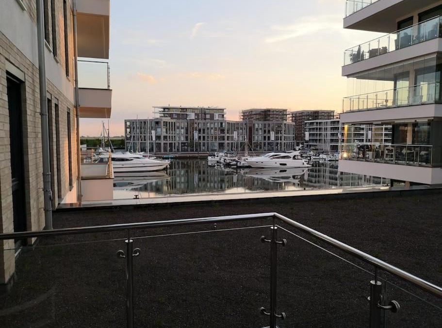 Mitte-Sud Apartment | FeWo Pearl 207 am Yachthafen inkl. Tiefgarage