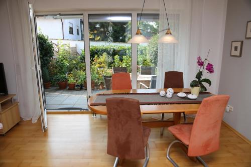 Forchheim Apartment | FeWo "Regnitztraum" in Forchheim - 3-Zimmer-Apartment - 2 Schlafzimmer