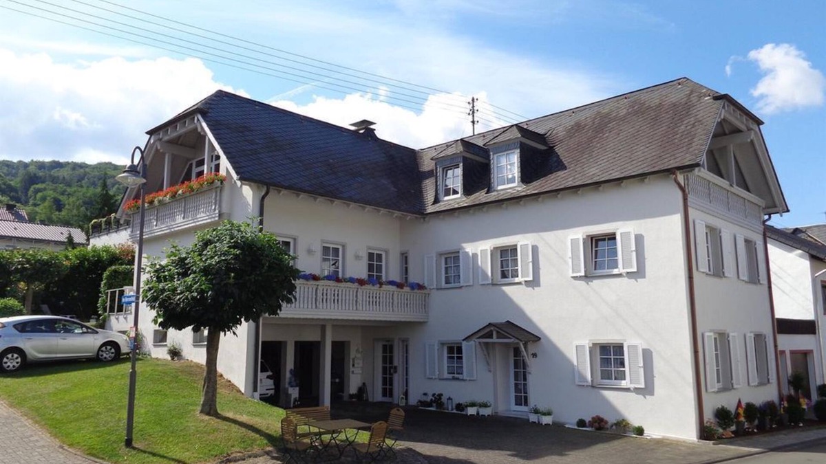 Burgen Apartment | Fewo Reinhard u. Petra Grasnick - 3-bed apartment