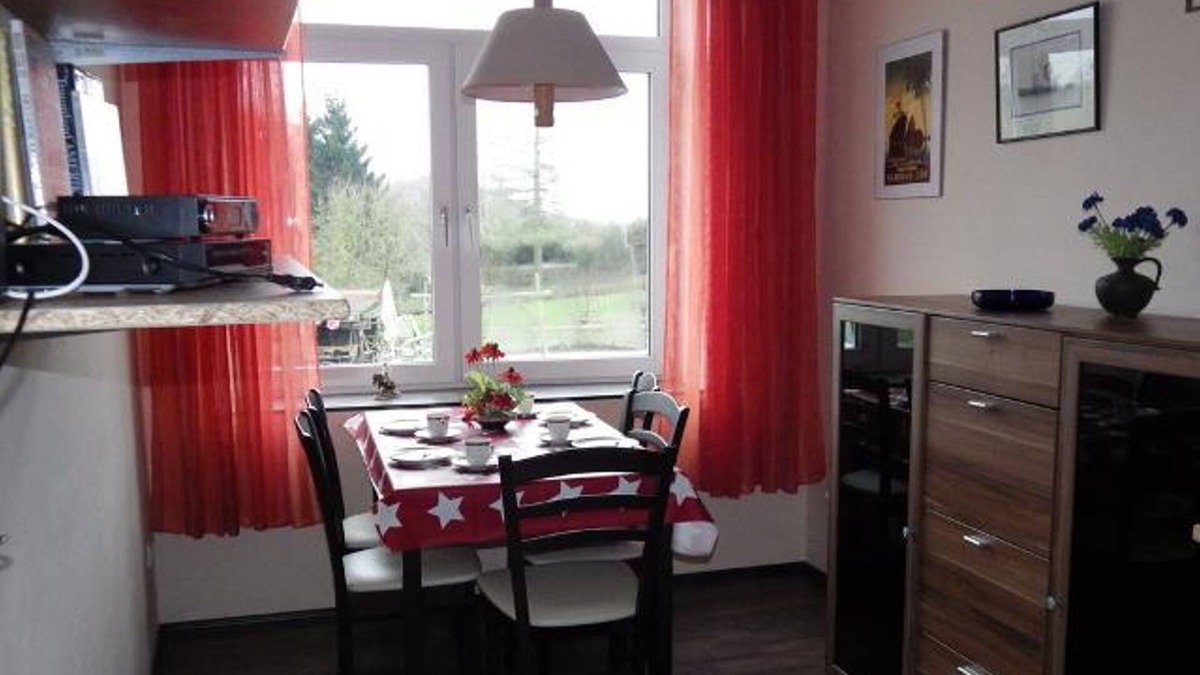 Malente Apartment | Fewo Saloon im OG - Ferienhof Fraider