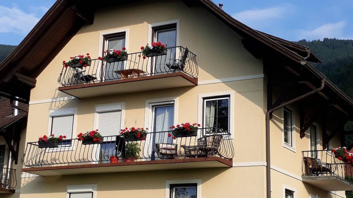 Bodensdorf Apartment | Fewo Schätzer-geiger - Ferienwohnung mit Balkon