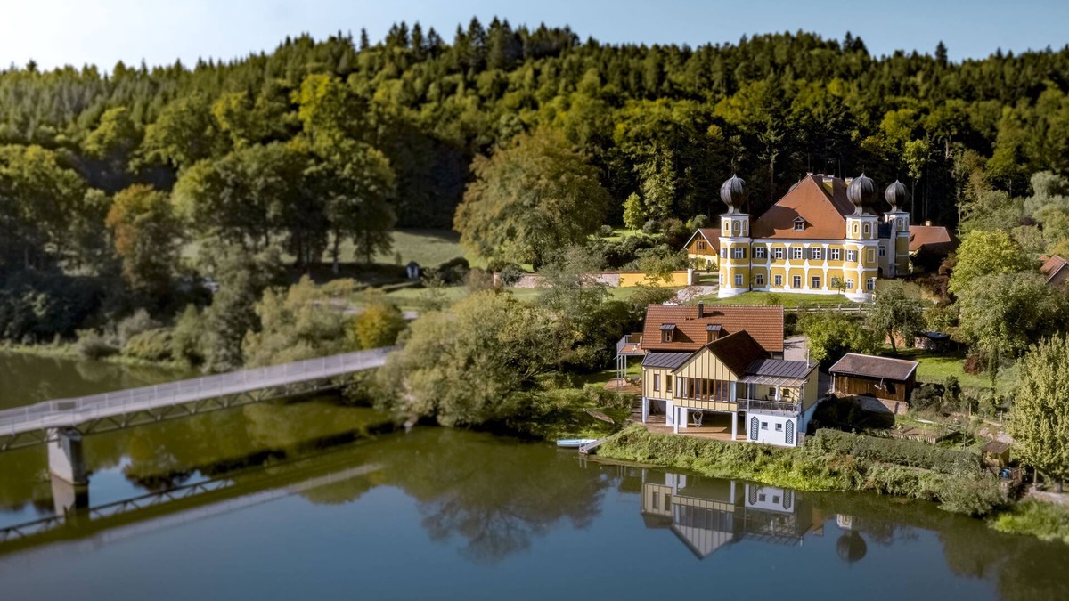 Ramspau Apartment | FeWo Schloß Ramspau - Forsthaus Ostwohnung (5-star DTV)