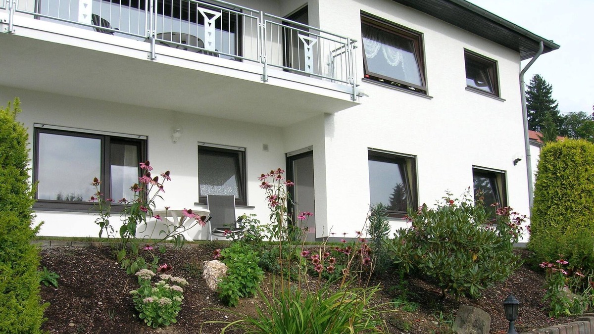 Leiningen Apartment | Fewo Schneider - apartment / apartment, bathroom, toilet, 2 bedrooms