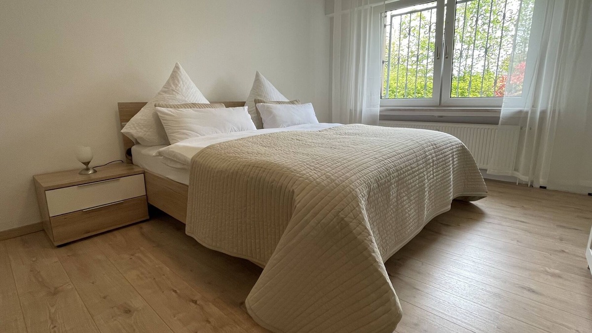 Hamm-Heessen Apartment | Fewo70qm mit Terrasse und Parkplatz