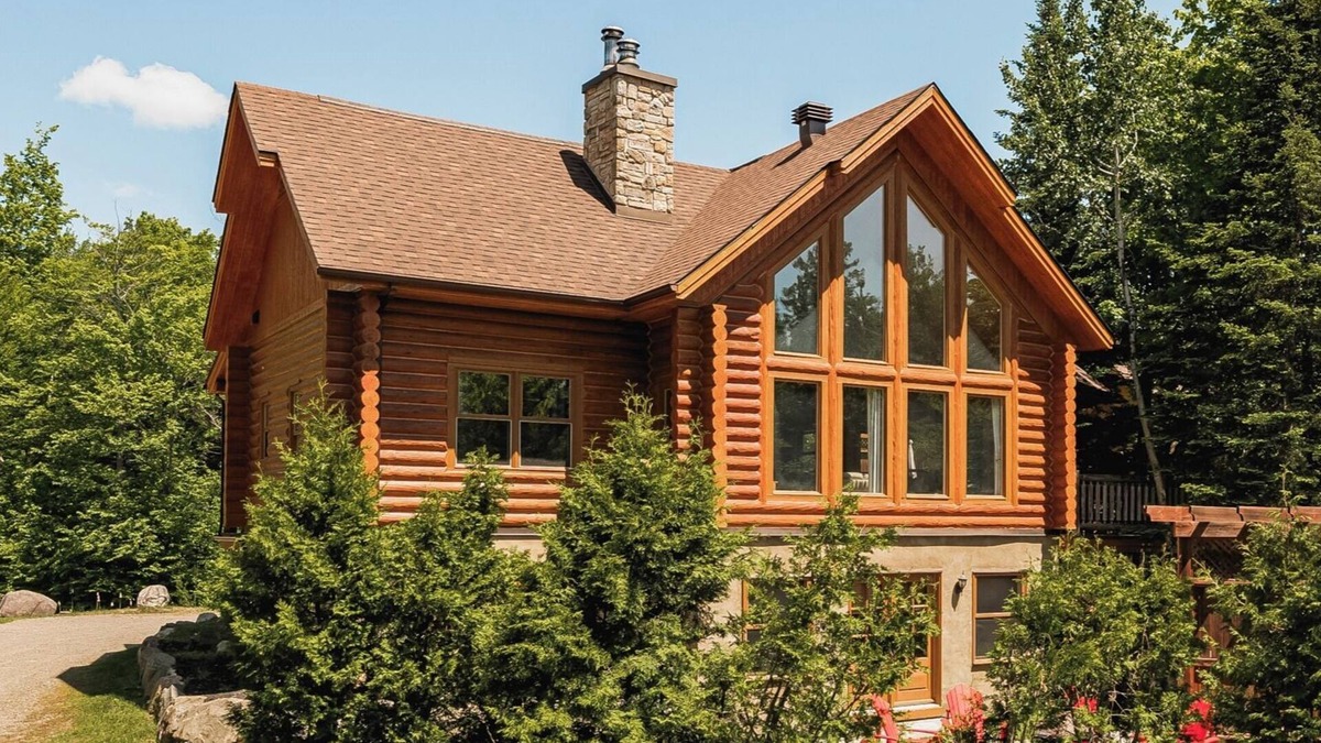Fiddler Lake Resort House | Fiddler Lake Resort Chalet + Private Spa