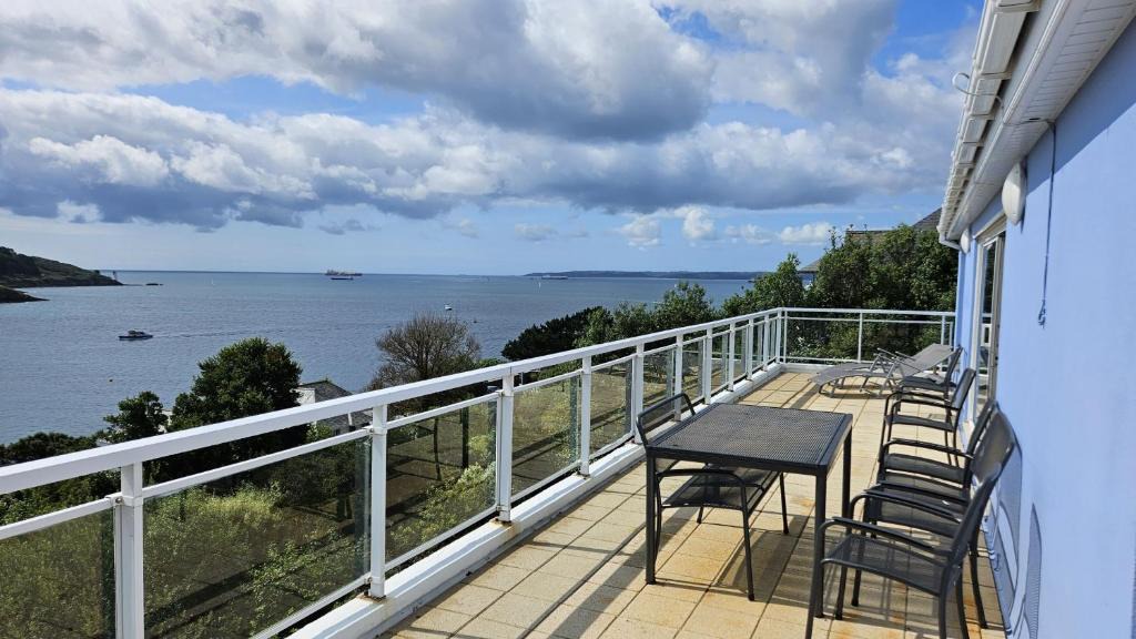 St. Mawes House | Fiddlers Green