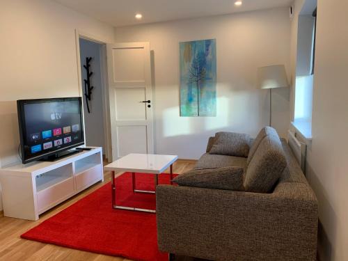 Lund House | Field View Nest