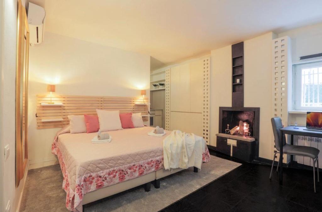 Fiera Apartment | FIERA Milano-City LIFE FREE PARKING Villa Anglia' s Bridge