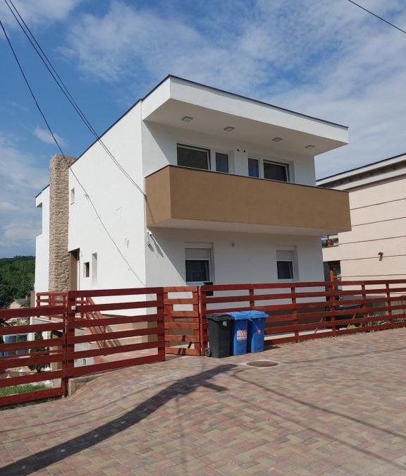 Miskolc-Tapolca House | Fiesta Apartman