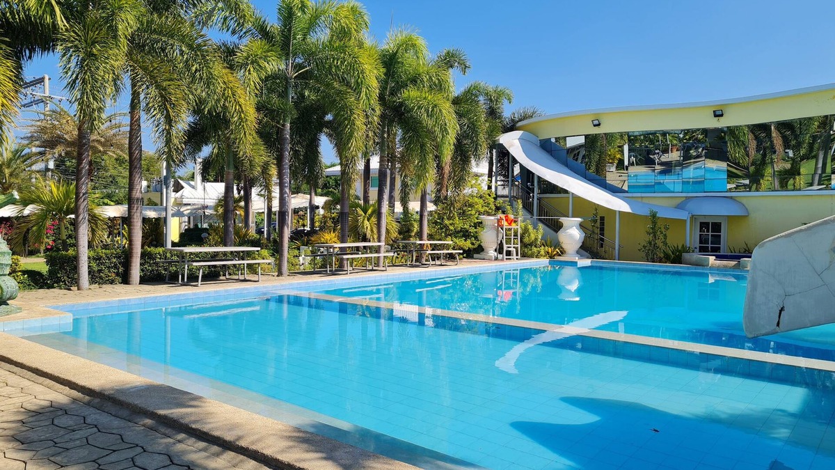 Bantay Hotel | Fiesta Garden Hotel