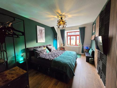 Leipziger Vorstadt Apartment | Fifty Shades of Green P18 Apartment