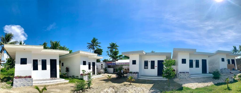 Moalboal House | Fil's Resort