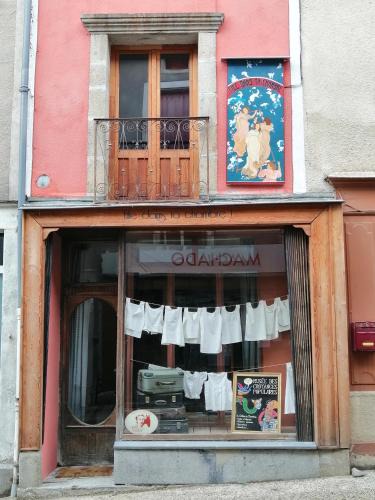 Le Monastier-sur-Gazeille Bed & Breakfast | File dans ta chambre !