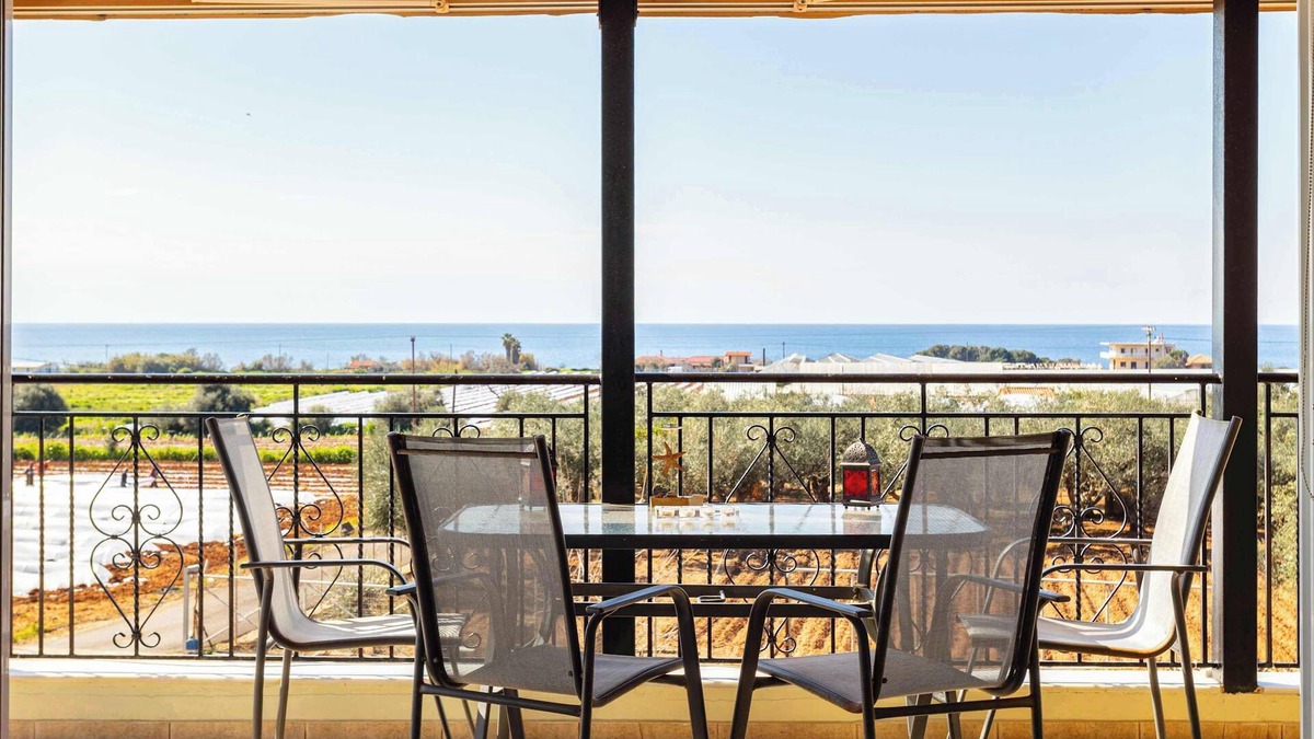 Agrilos House | Filiatra Prive Escape - Seaview & Nature Serenity