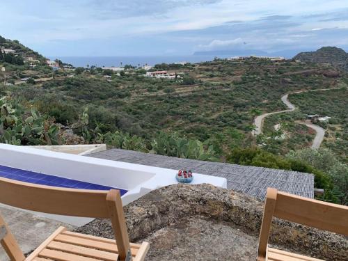 Filicudi Porto House | Filicudi Canale Casa Bra