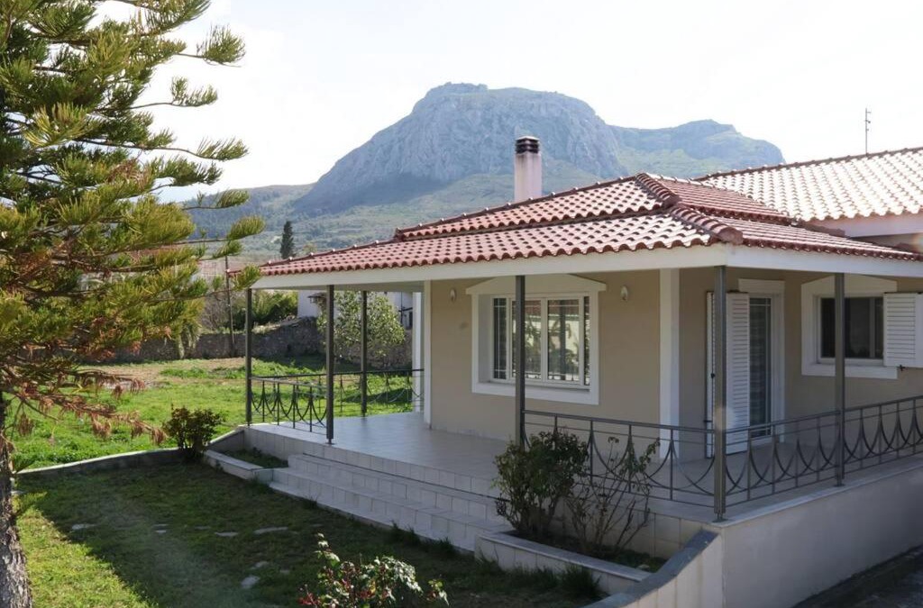 Archea Korinthos Villa | Fina's House