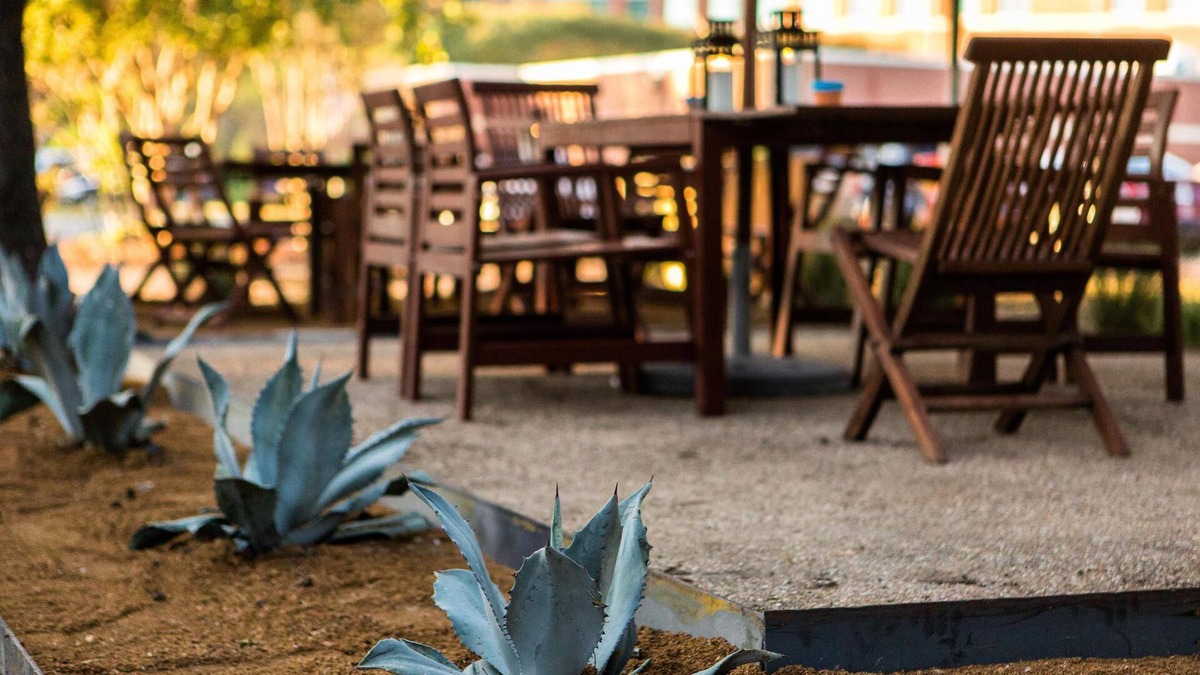 Waco Condo | Finally a better way to visit Waco! Minutes from Magnolia Market/McLane