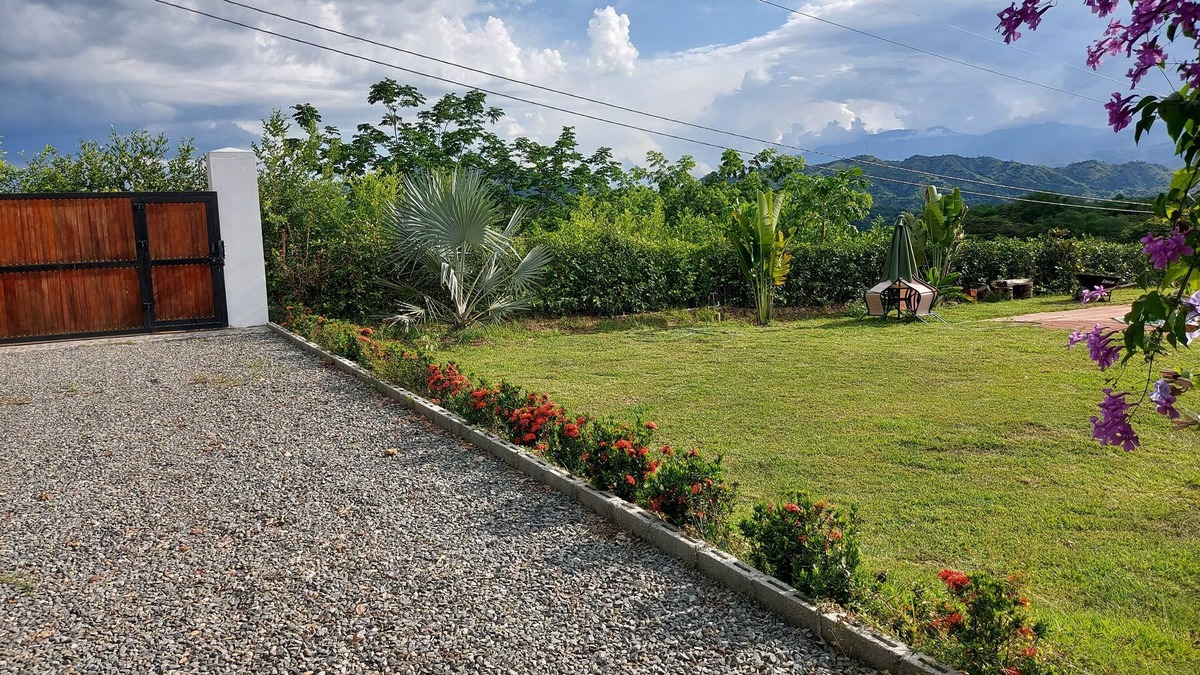 Sopetran House | Finca a 50 min de Medellín
