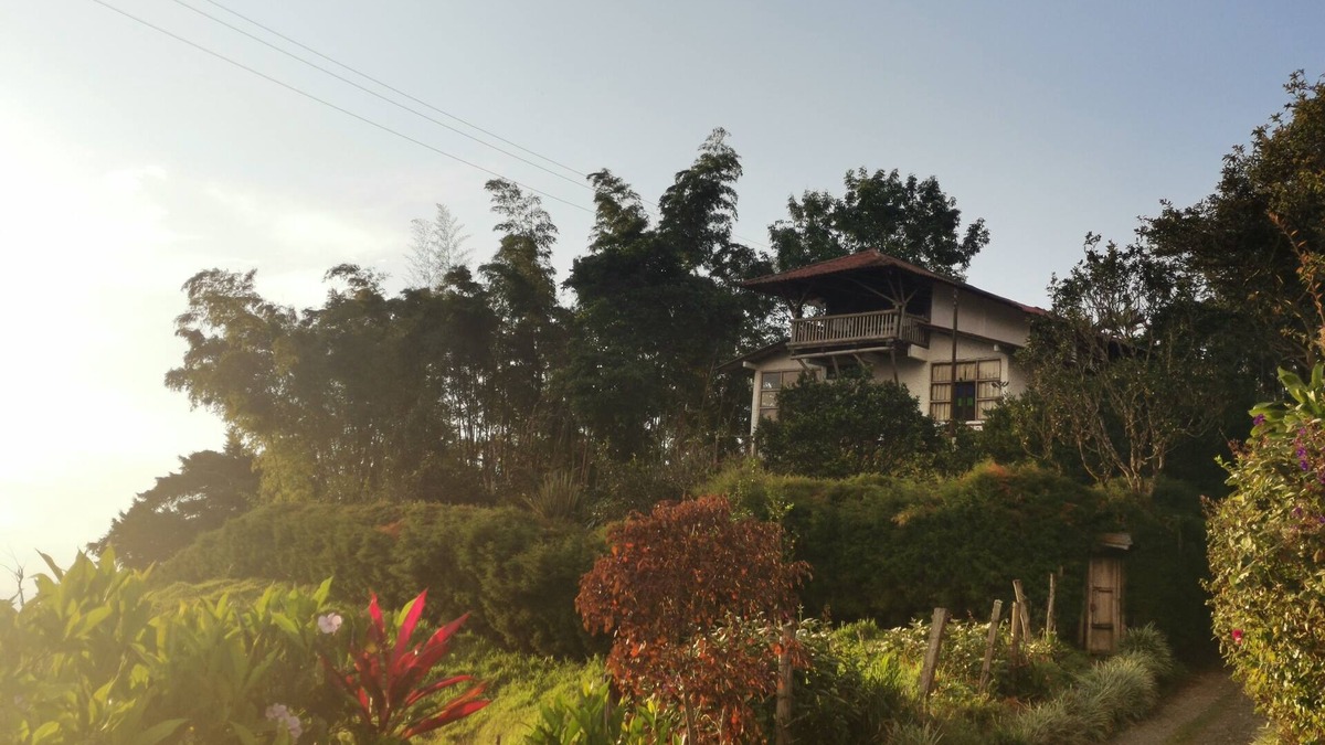 Filandia House | Finca Campestre con Hermosas Vistas