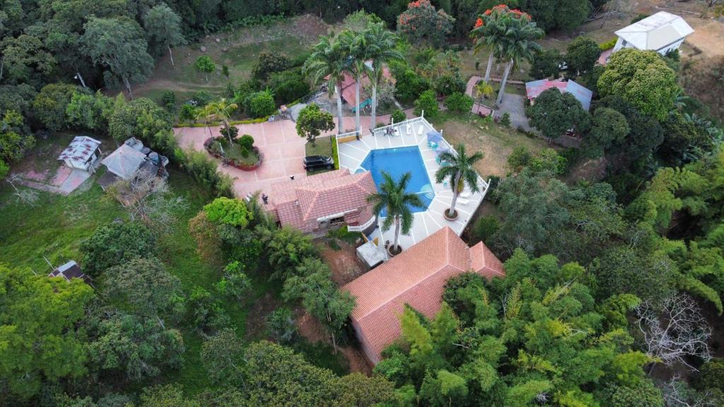 Guaduas Resort | Finca Campestre Los Arrieros