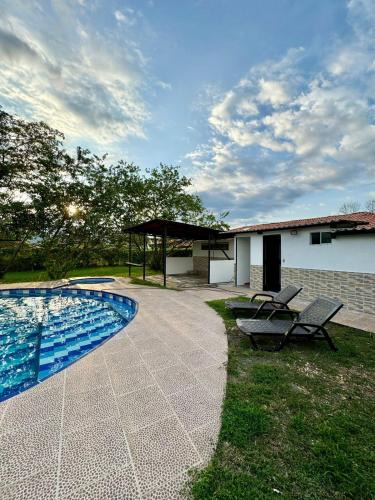 Belalcazar House | Finca del Eje