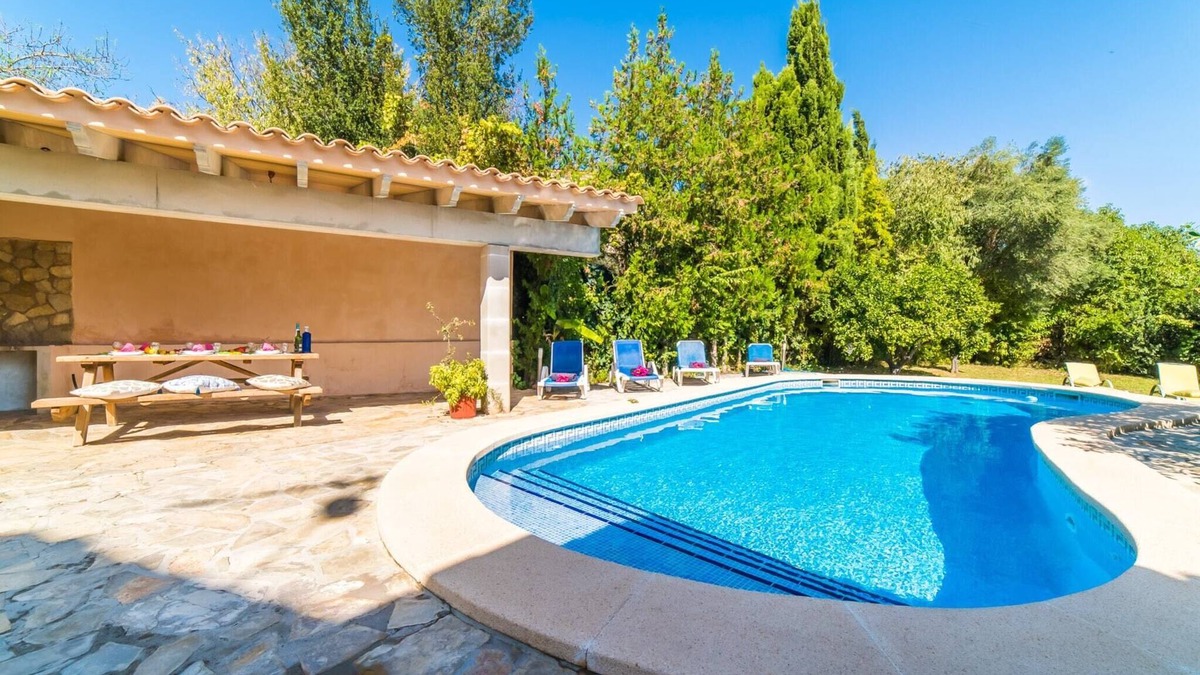 Buger House | Finca in Mallorca with Private Pool & Terrace