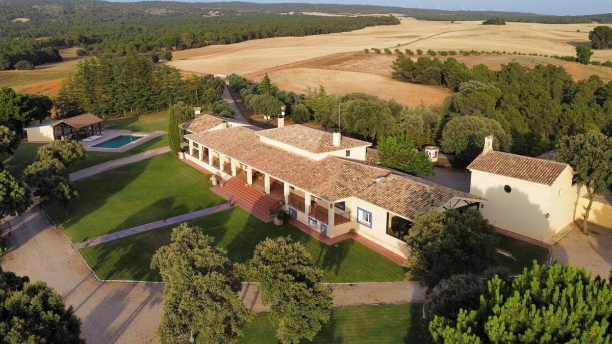 Hontecillas Villa | Finca la Goya: Tu Refugio Ideal Para Disfrutar de una Reunión Familiar o Amigos