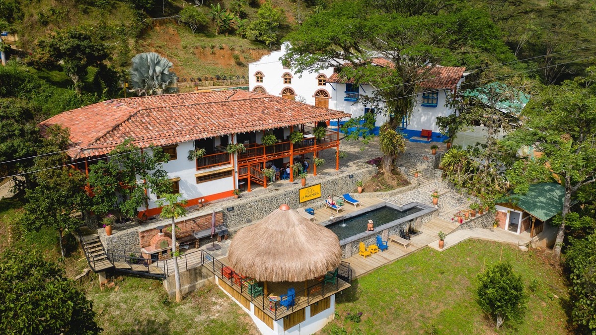 Salgar Cabin | Finca la Manchuria - Authentic and Original VIP Coffee Lodge - 2h from Medellín
