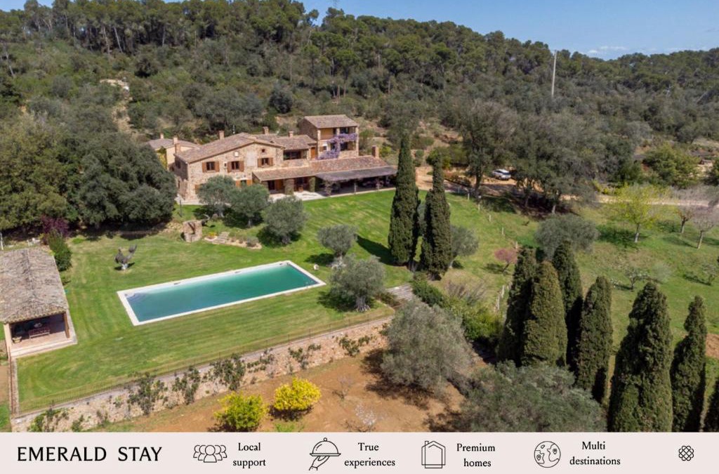 Vall-Llobrega Villa | Finca Mas Gotas Costa Brava - BY EMERALD STAY