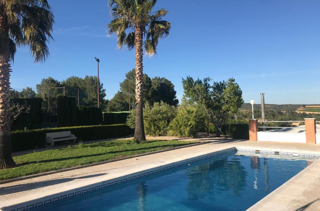 Macastre Bed & Breakfast | Finca Mirador