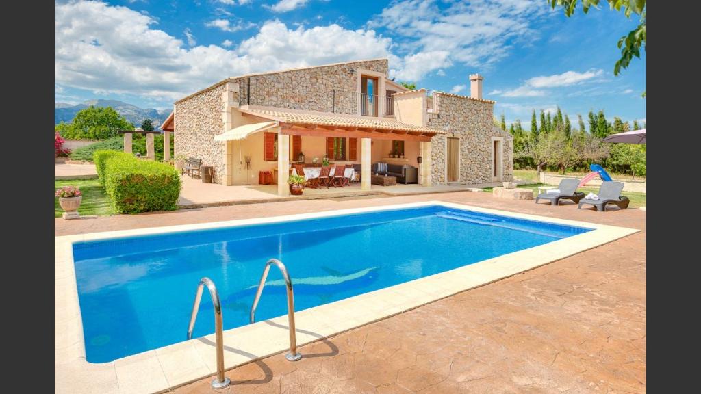 Buger House | Finca Miralles