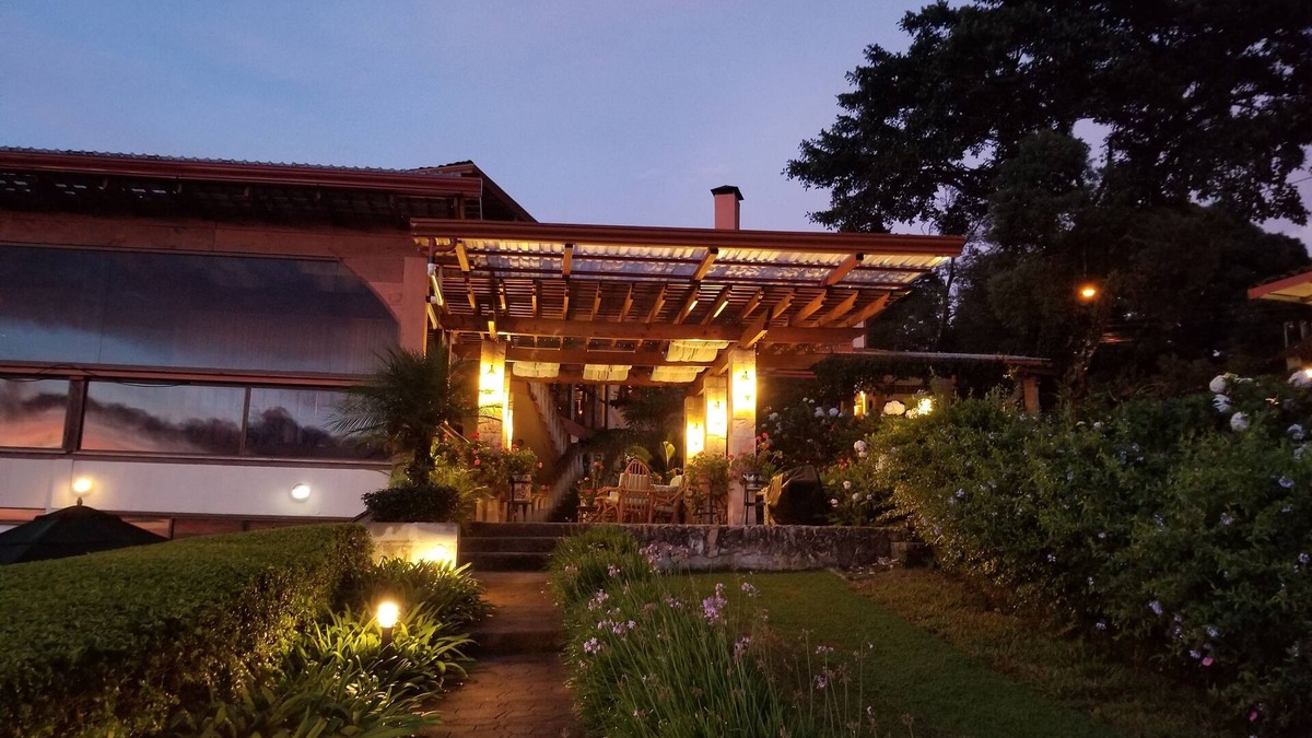 Santo Domingo Bed & Breakfast | Finca Paraiso Mountain Retreat