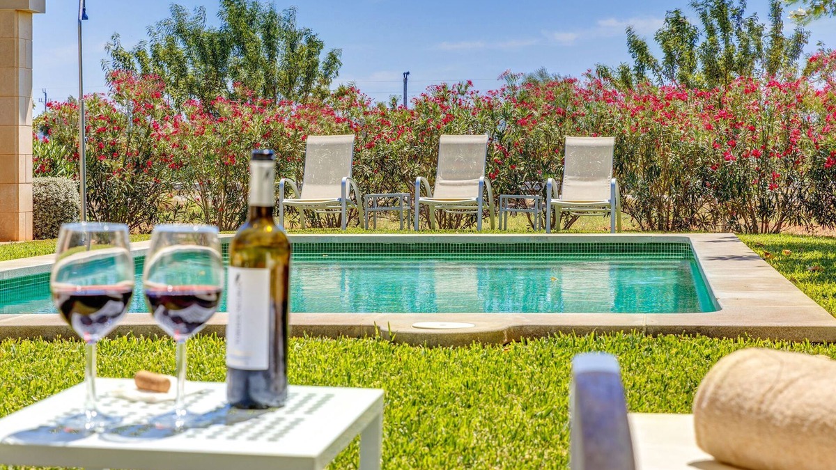 Es Figueral Villa | Finca "Sa Pradera" Ideal for Cyclists with Pool and near Palma